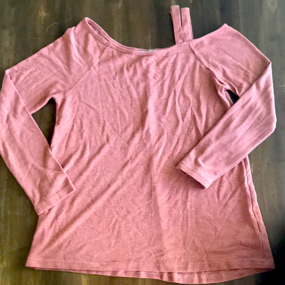 Long sleeved shirt